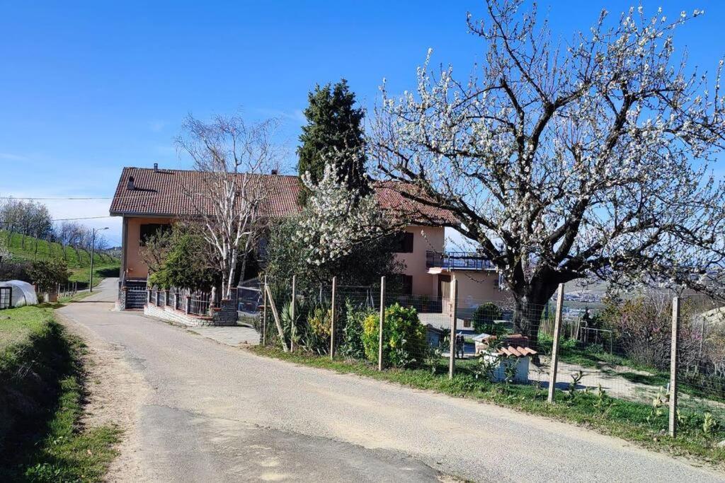 Il Canto Del Gallo Casa Vacanze Ristorante Pizzeria Cassinasco 외부 사진